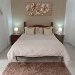 Beachfront With Sea View & Balcony Appartement Torrevieja