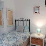 Апартаменты Beachfront With Sea View & Balcony *