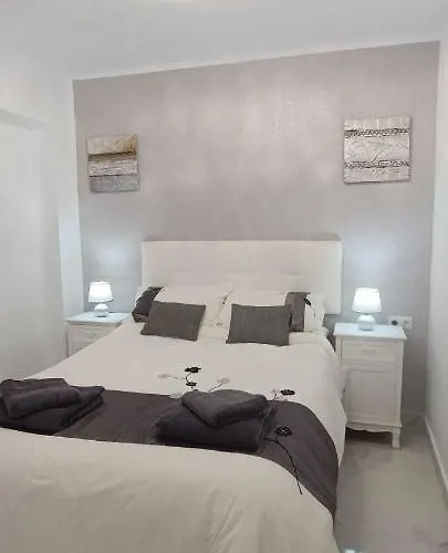 Seafront Apartment-beach-torrevieja-pmt16 托雷维耶哈