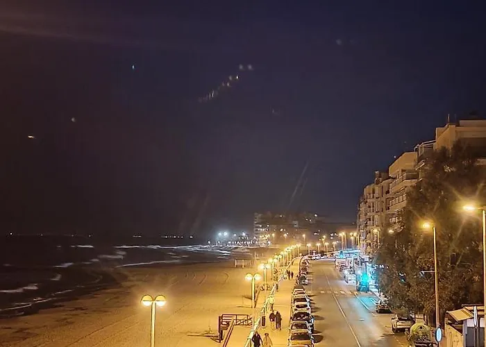 Seafront Apartment-beach-torrevieja-pmt16 *